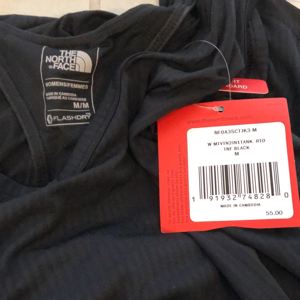 NWT The North Face Motivation 2 in 1 tank - Picture 3 of 3